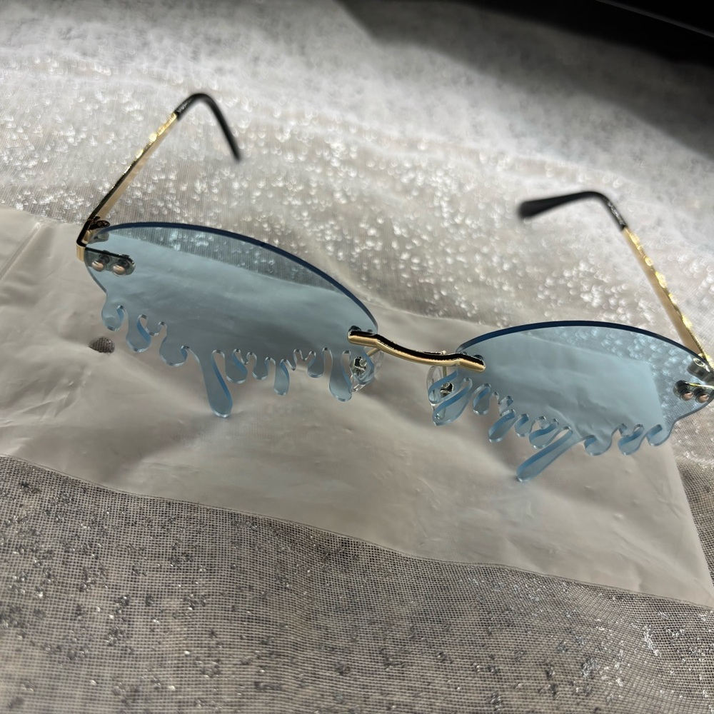 Stylish Gold and Blue Sunglasses - Picture 2 of 2